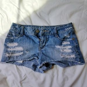 Denim distress shorts